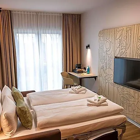 Hotel Platzhirsch Living