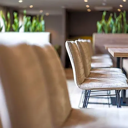 Hotel Platzhirsch Living 3*