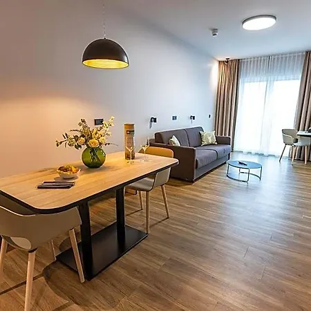 Hotel Platzhirsch Living